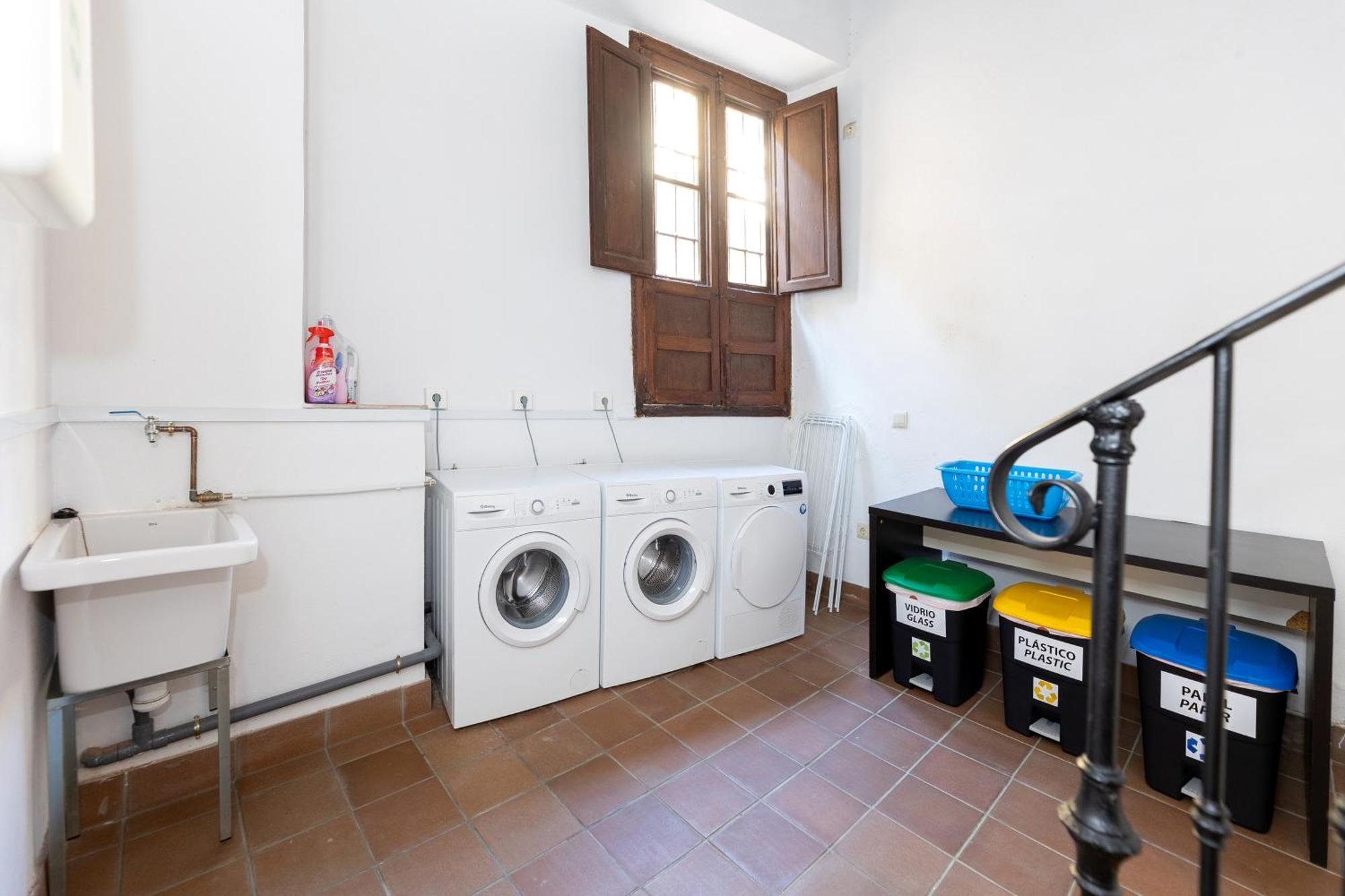 Apartamentos En Pleno Centro, Aljibe Rodrigo Del Campo 2C Granada Esterno foto